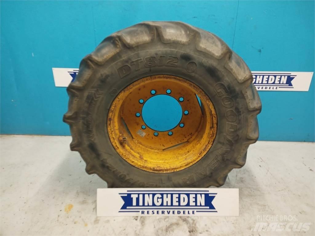  24 420/70R24 Renkaat ja vanteet