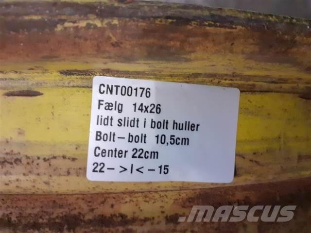  26'' 14X26 Renkaat ja vanteet