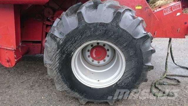  26 28L-26 Renkaat ja vanteet