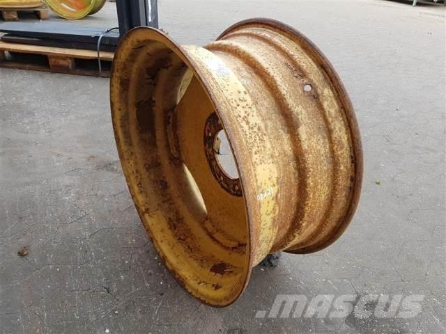  26 DW12X26 Renkaat ja vanteet