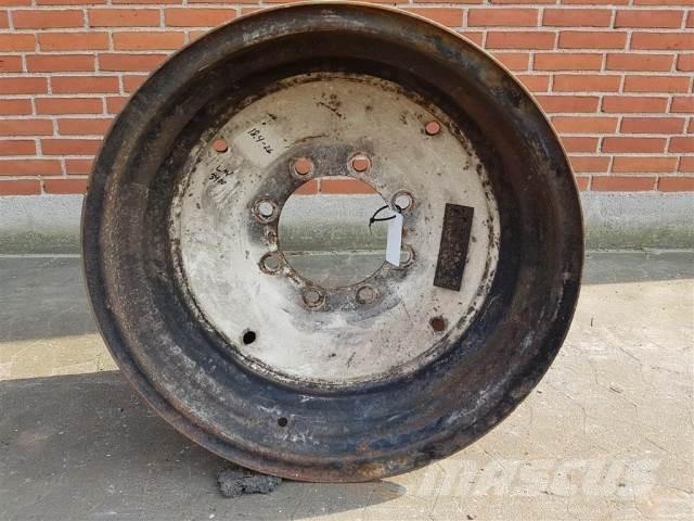  26 DW16X26 Renkaat ja vanteet