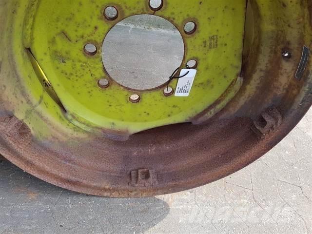  26 DW16X26 Renkaat ja vanteet