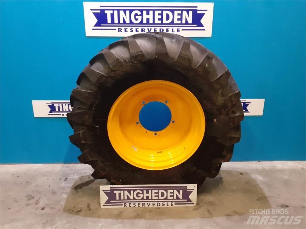  28 440/80R28 Renkaat ja vanteet