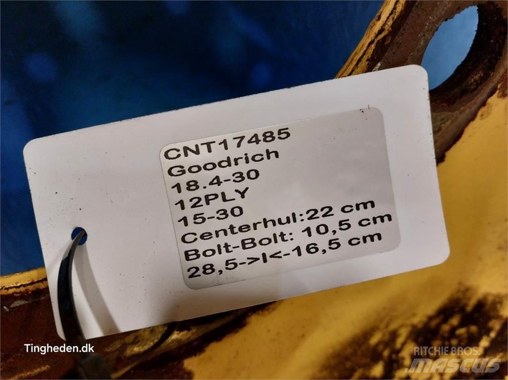  30 18.4-30 Renkaat ja vanteet