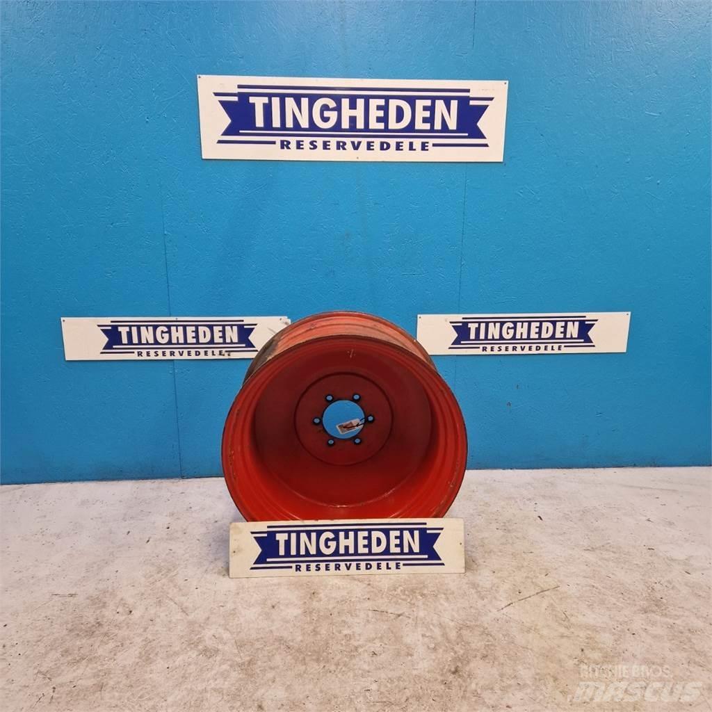  30 DW15x30 Renkaat ja vanteet
