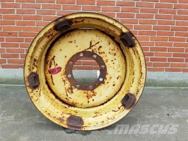  30 DW16X30 Renkaat ja vanteet