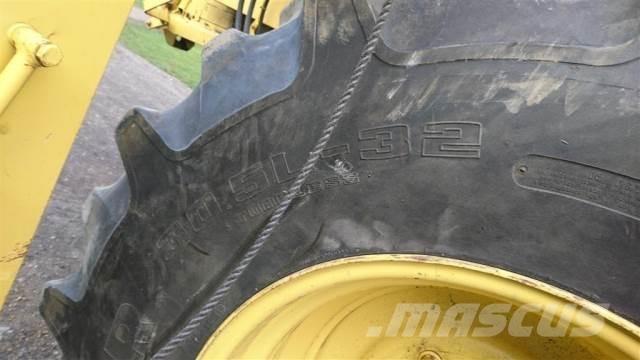  32 30.5L-32 Renkaat ja vanteet