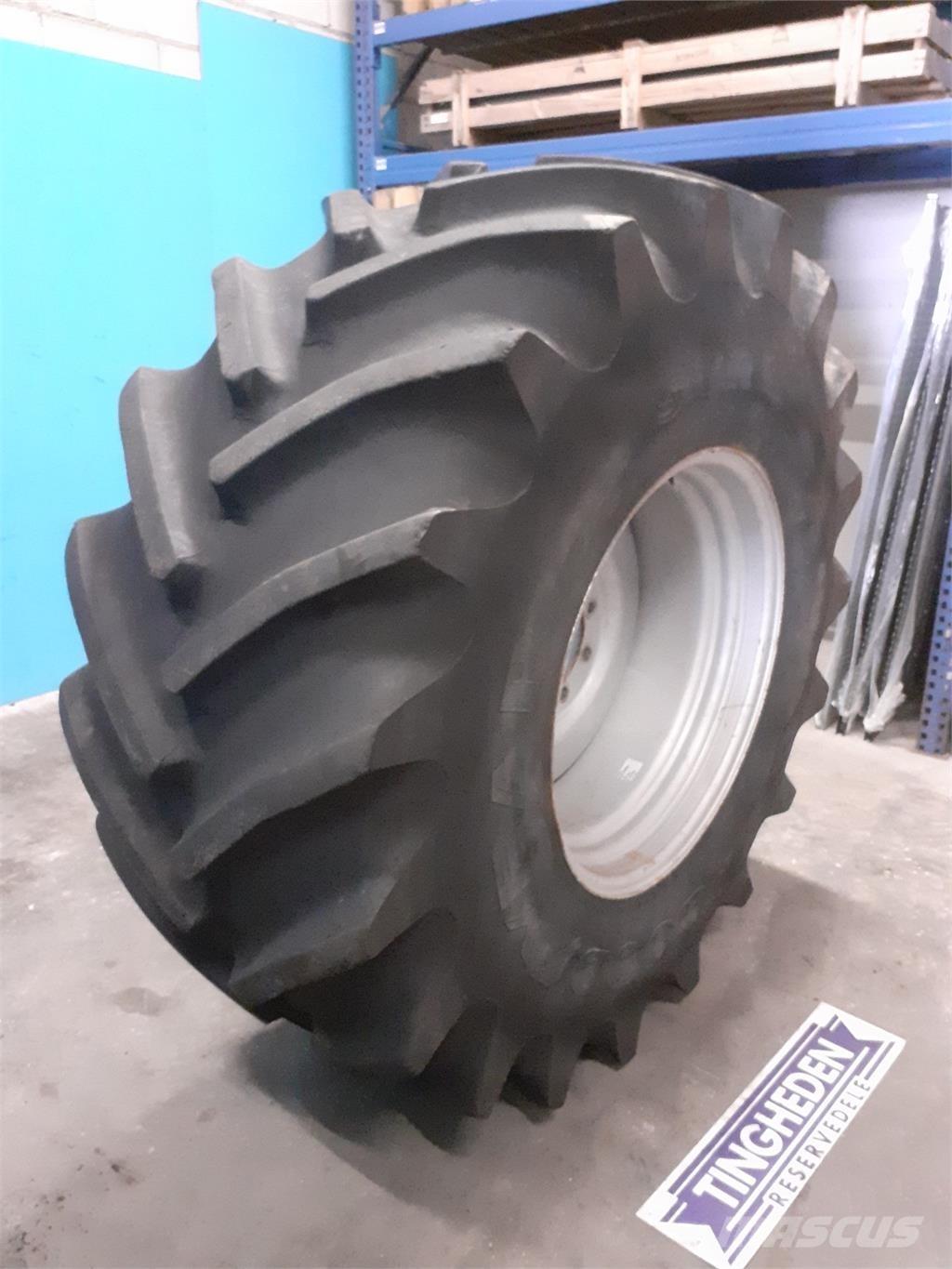  32 800/65R32 Renkaat ja vanteet