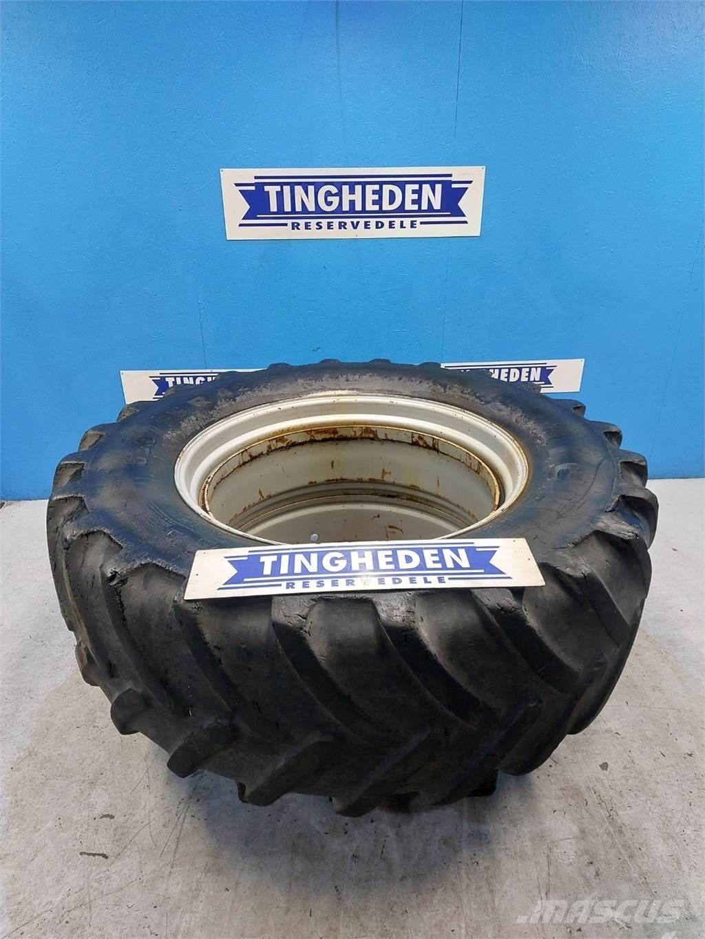 42 650/65R42 Renkaat ja vanteet