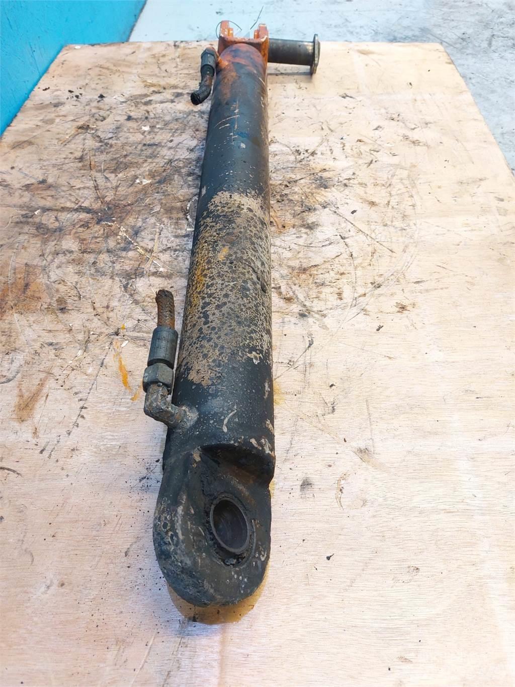 Atlas AR60 Puomit