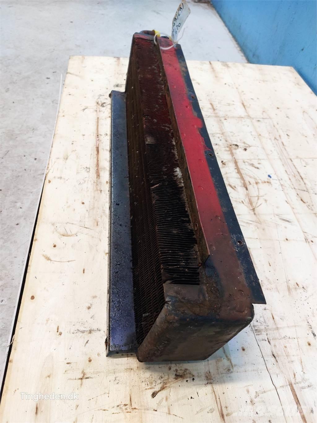 CASE 1620 Jäähdyttimet