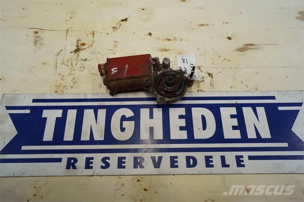 CASE 1660 Sähkö ja elektroniikka