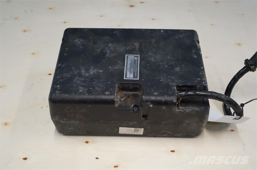 CASE 1680 Sähkö ja elektroniikka