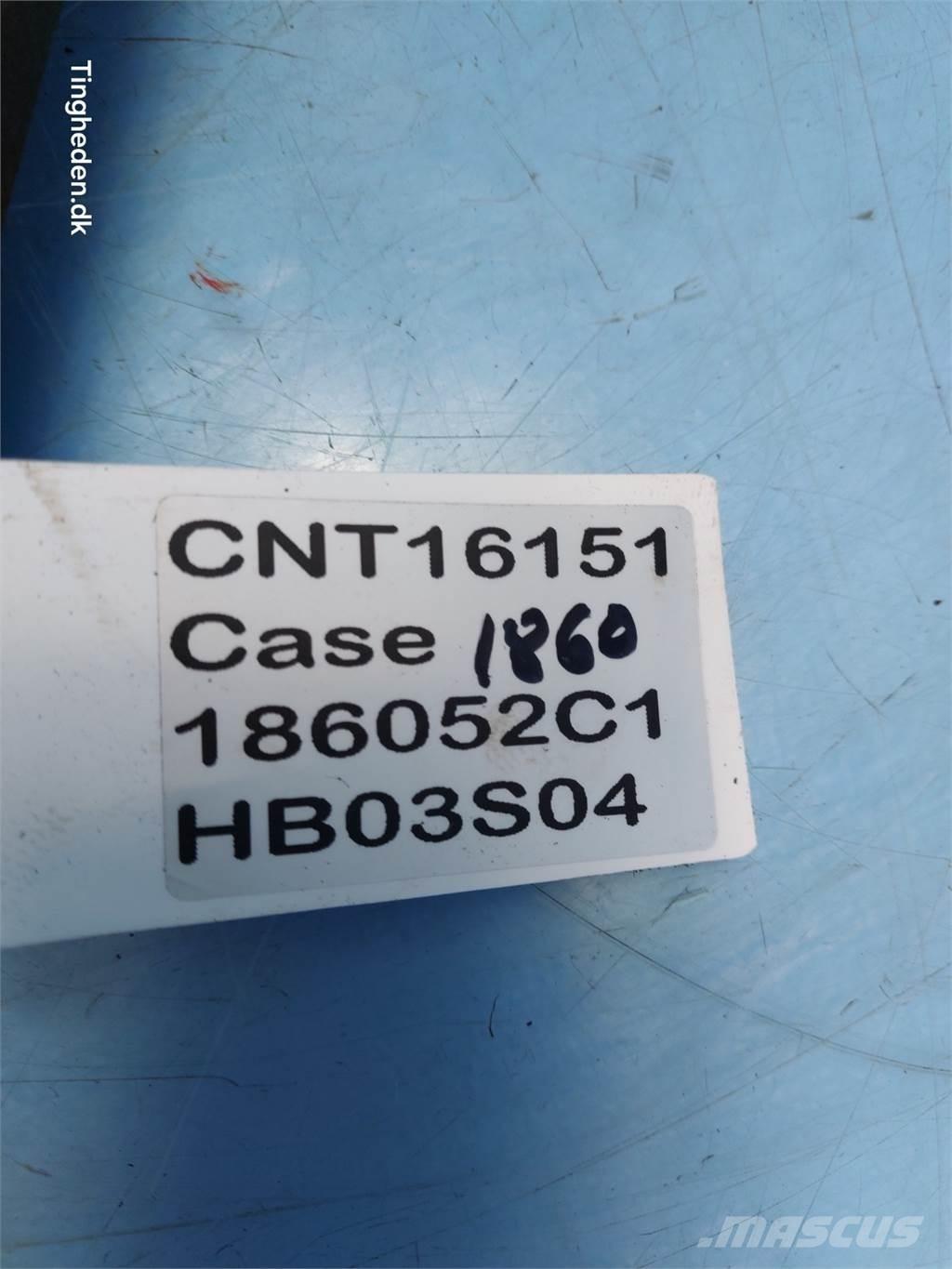 CASE 1680 Lisävarusteet ja komponentit