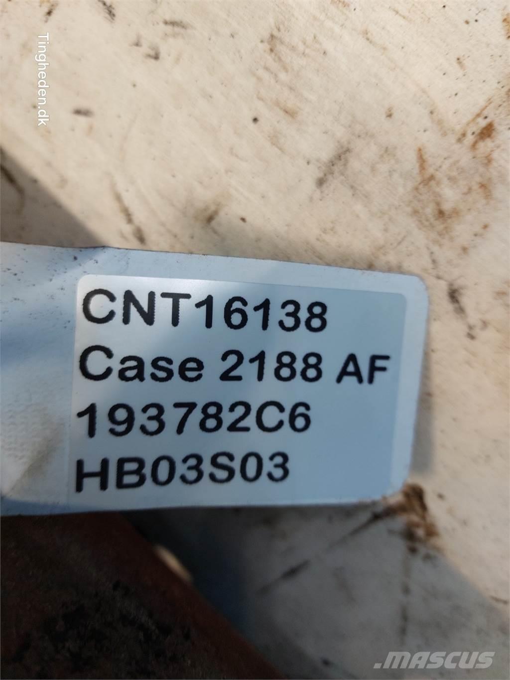 CASE 2188 Lisävarusteet ja komponentit