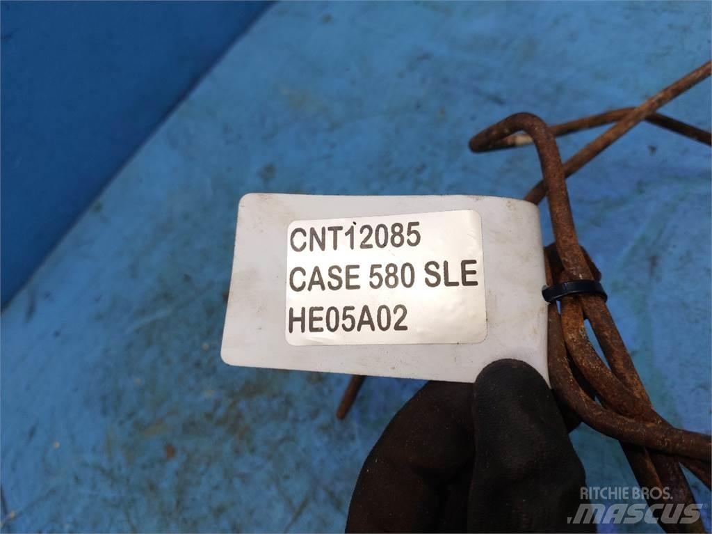 CASE 580 SLE Moottorit