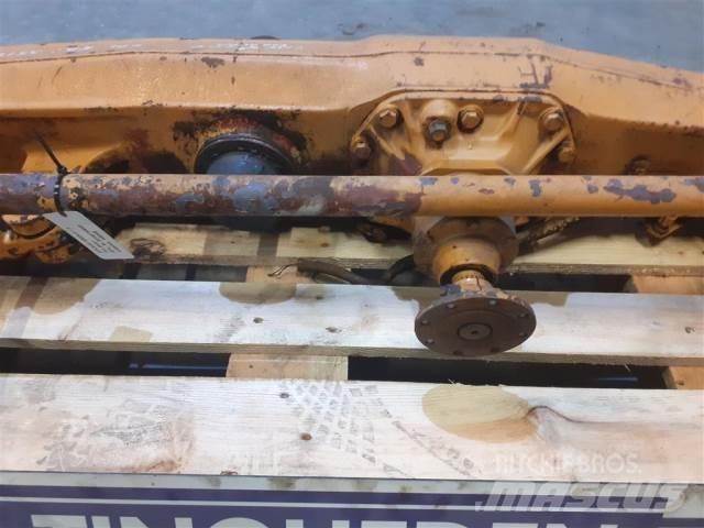 CASE 595 Akselit
