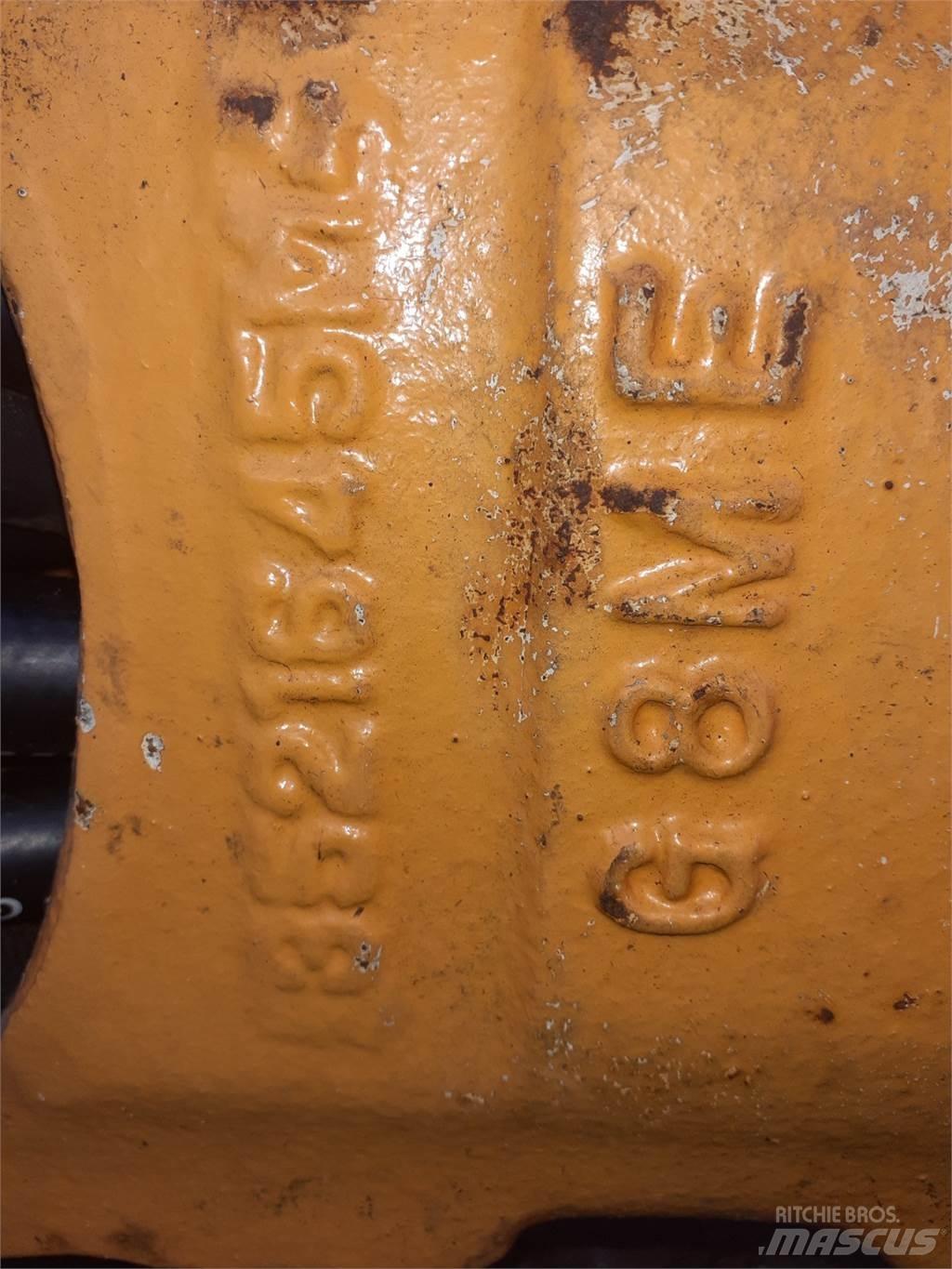 CASE 595 Kaivuulaitteet