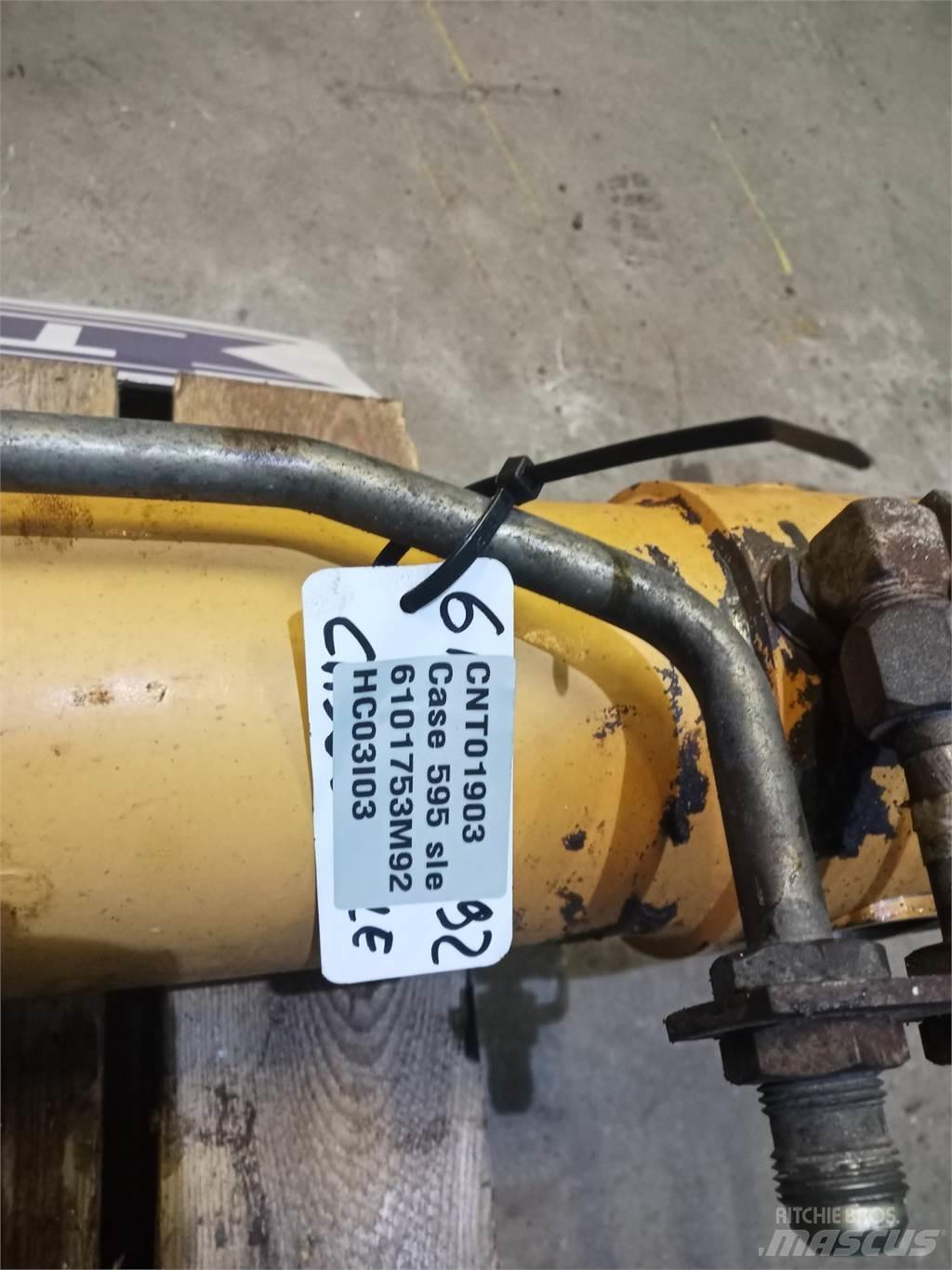 CASE 595 Puomit