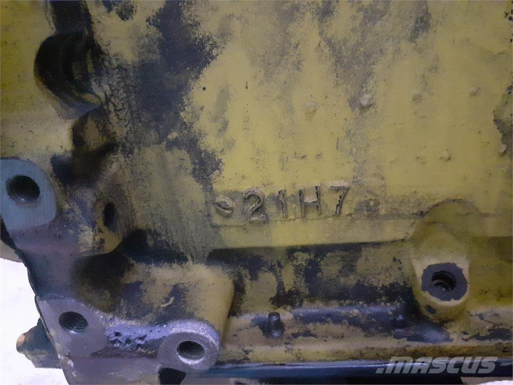 CASE 6T-590 CDC Moottorit