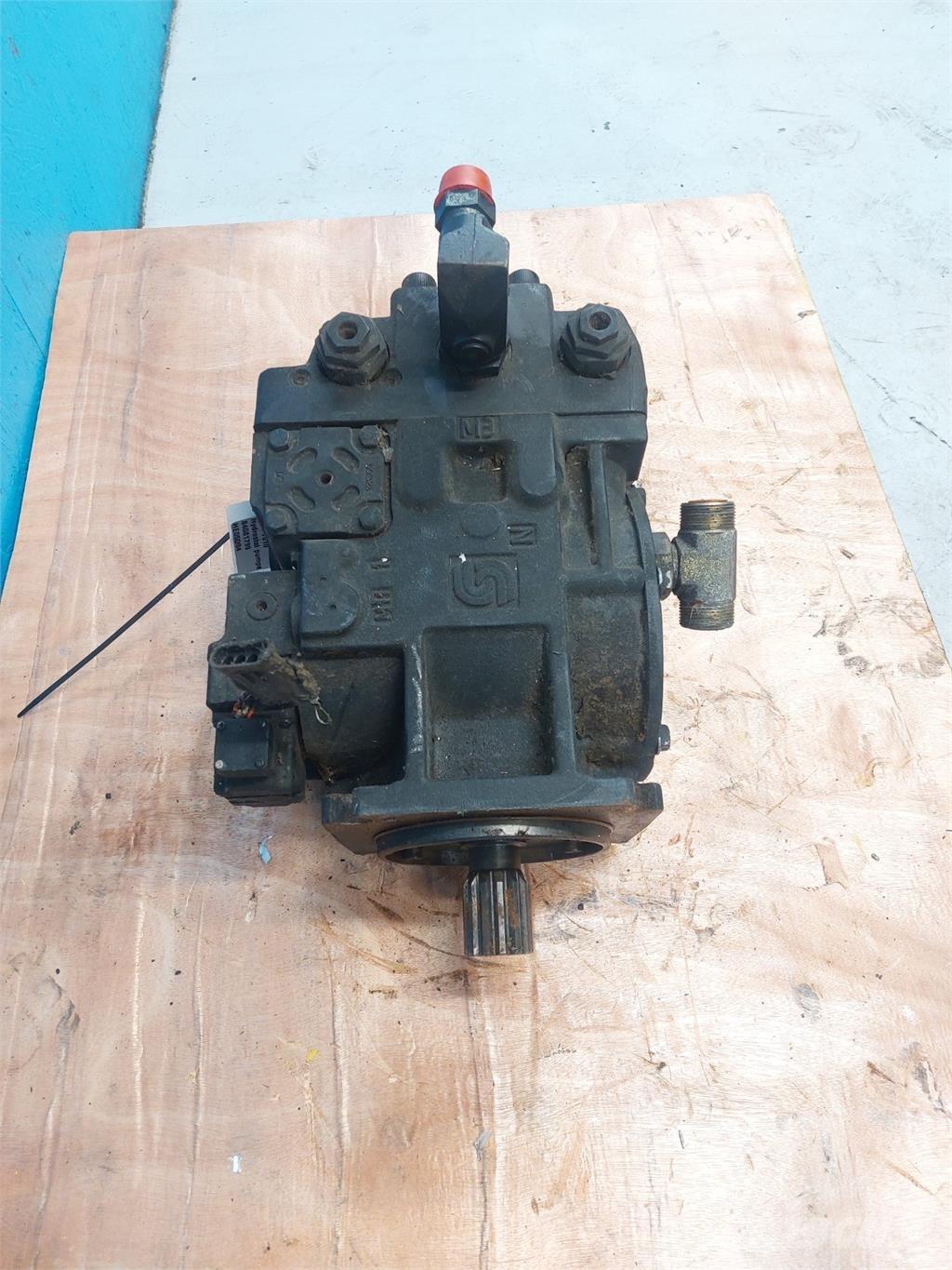 CASE 7010 Hydrauliikka
