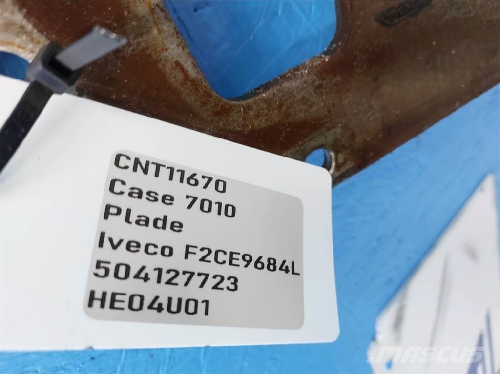 CASE 7010 Moottorit