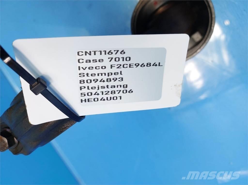 CASE 7010 Moottorit