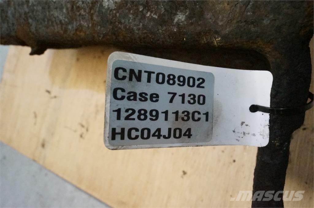 CASE 7130 Moottorit