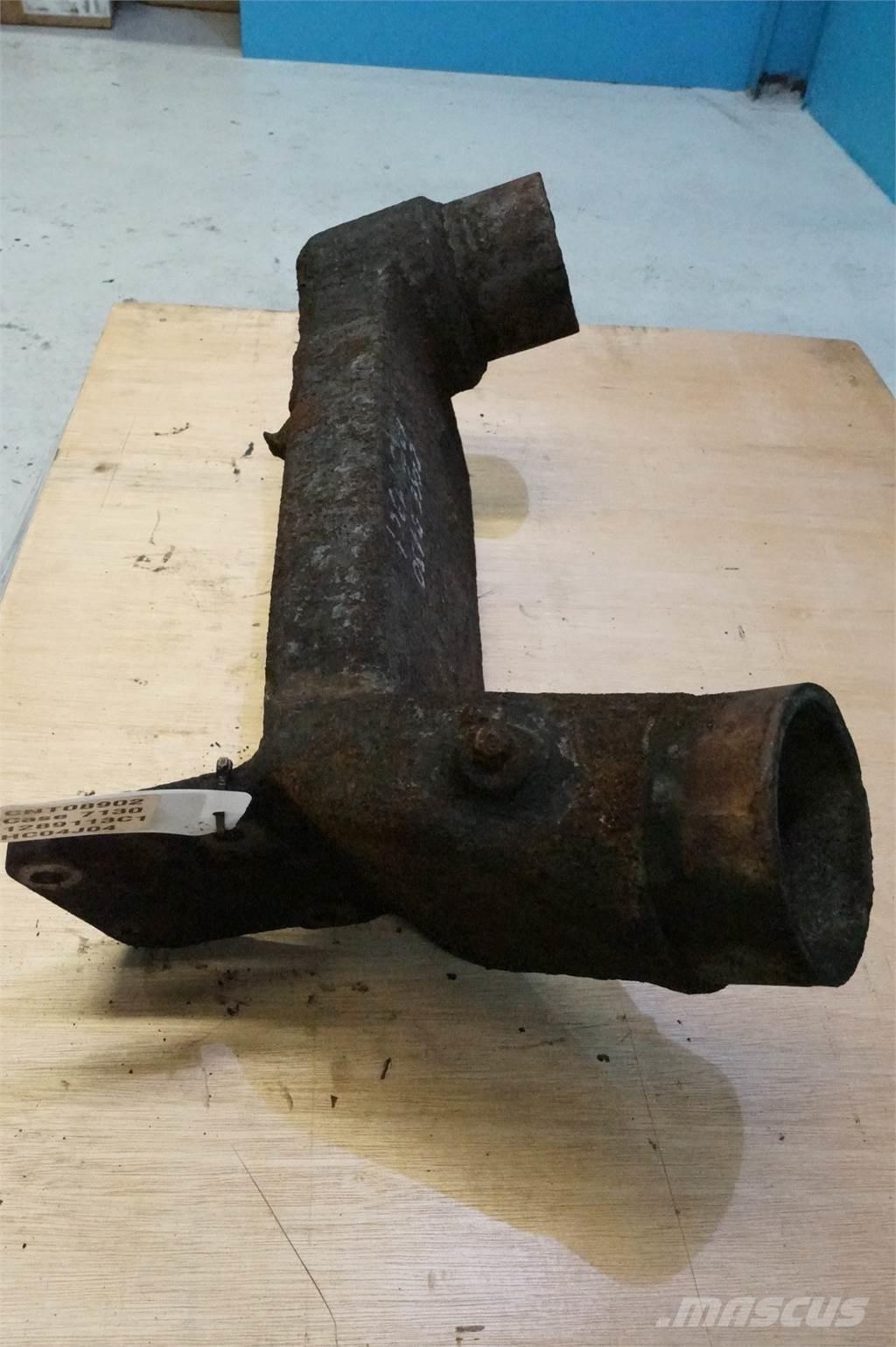 CASE 7130 Moottorit