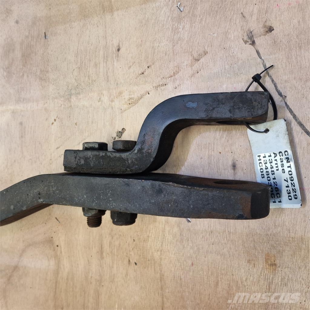 CASE 7130 Lisävarusteet ja komponentit