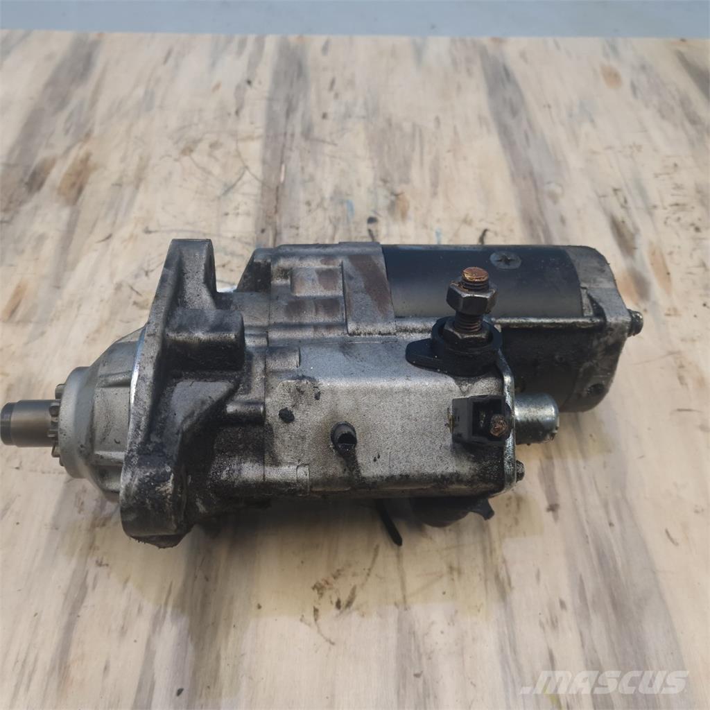 CASE 7130 Sähkö ja elektroniikka