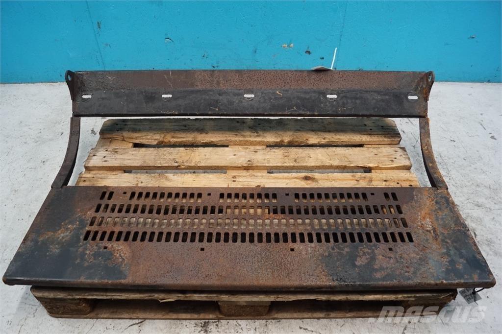CASE 8010 Lisävarusteet ja komponentit