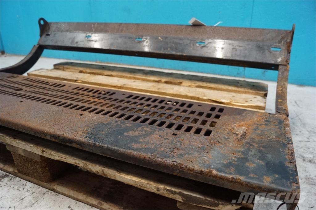 CASE 8010 Lisävarusteet ja komponentit