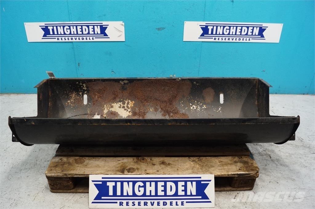 CASE 8010 Hiekan- ja suolanlevittimet
