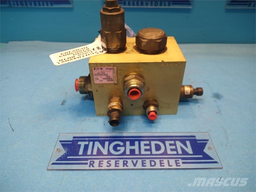CASE 8010 Hydrauliikka