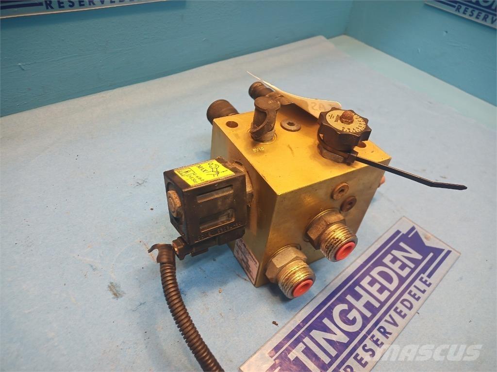 CASE 8010 Hydrauliikka