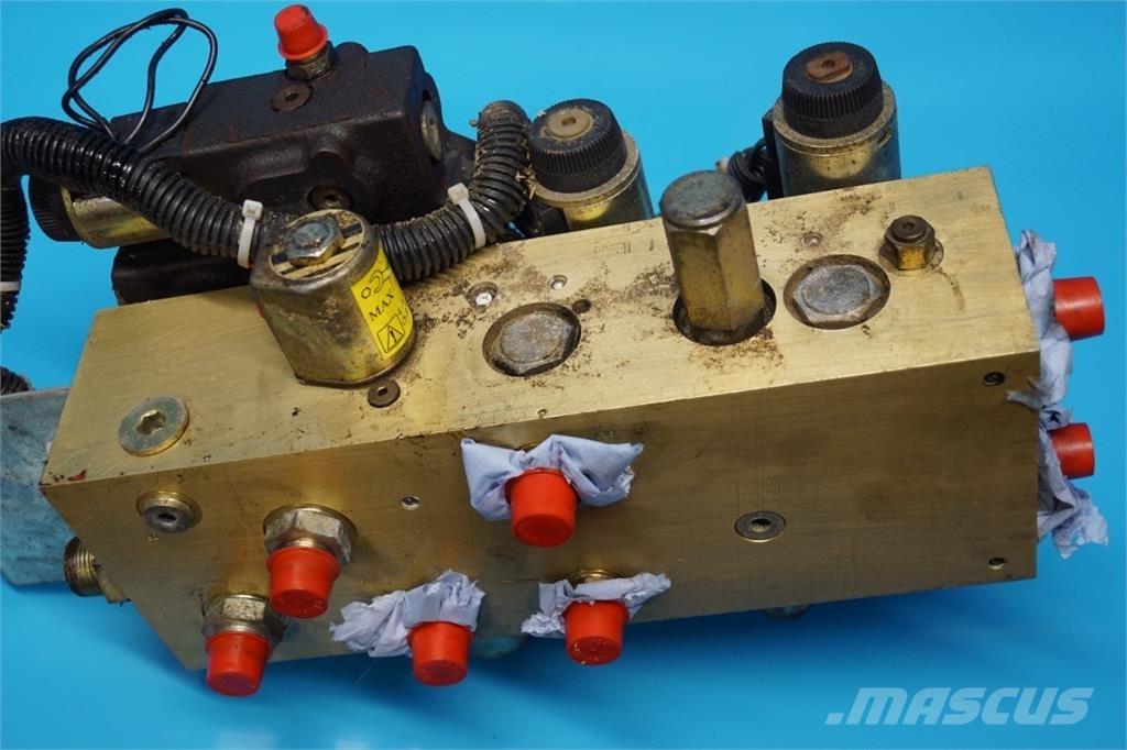 CASE 8010 Hydrauliikka