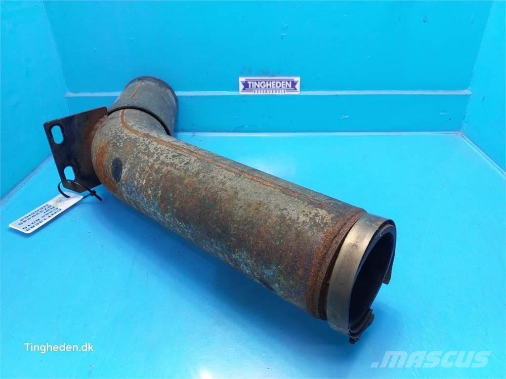 CASE 8010 Moottorit