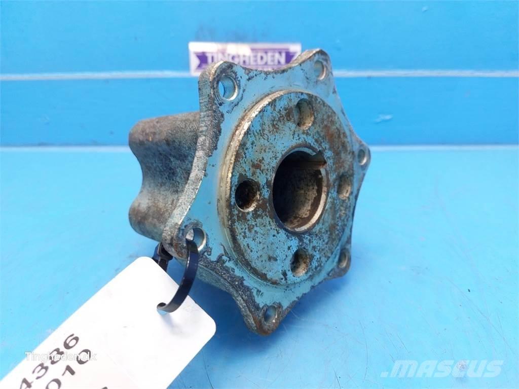 CASE 8010 Lisävarusteet ja komponentit