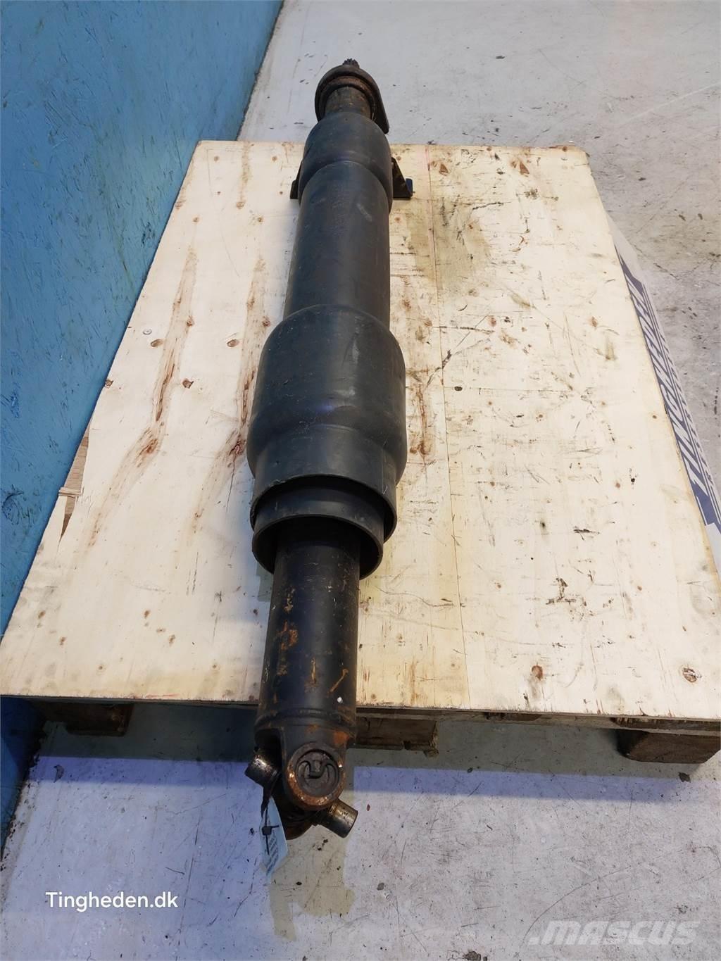 CASE 8010 Lisävarusteet ja komponentit