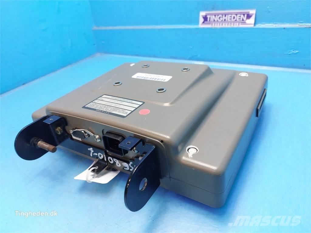 CASE 8010 Sähkö ja elektroniikka