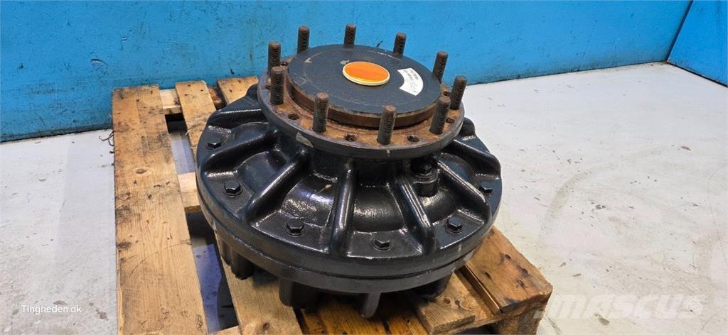 CASE 8010 Lisävarusteet ja komponentit