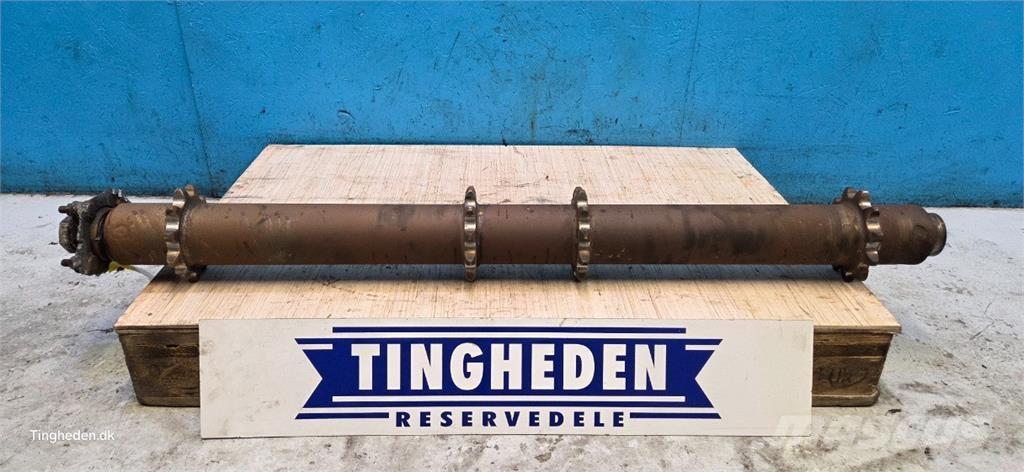 CASE 8010 Lisävarusteet ja komponentit