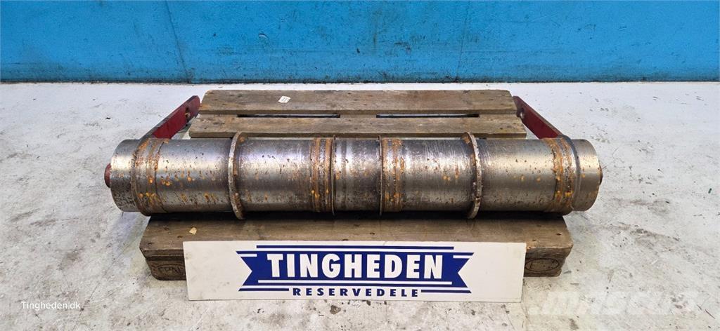 CASE 8010 Lisävarusteet ja komponentit