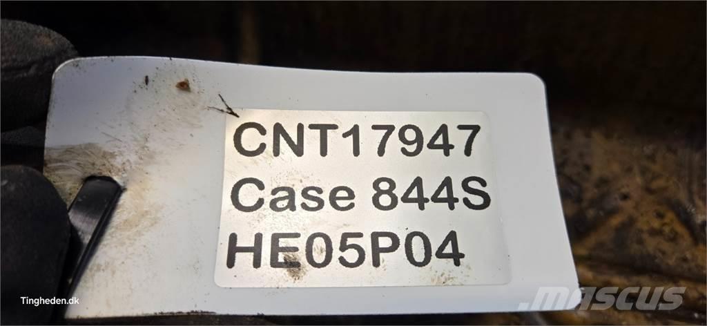 CASE 844S Moottorit