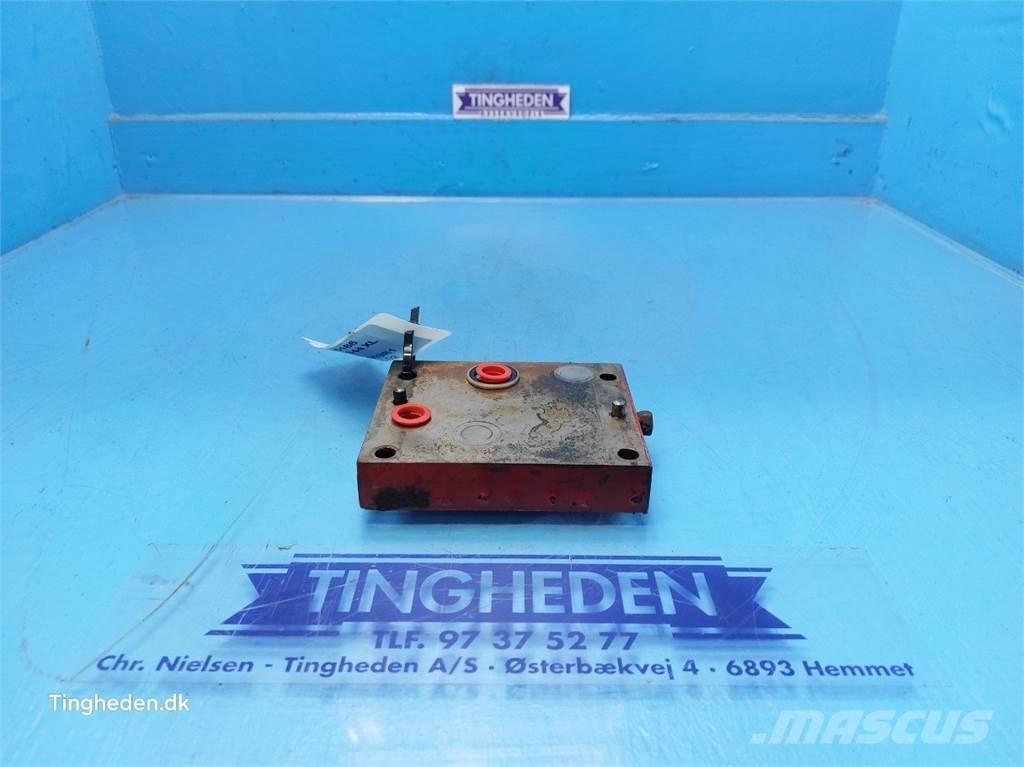 CASE 844XL Hydrauliikka