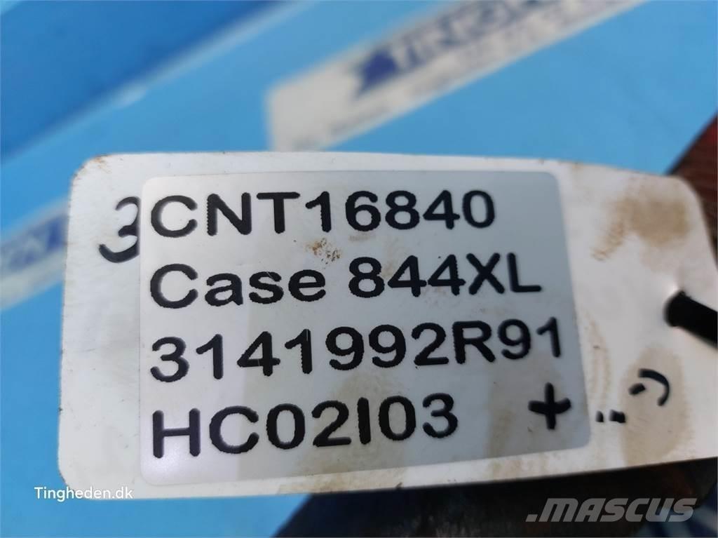 CASE 844XL Lisävarusteet ja komponentit