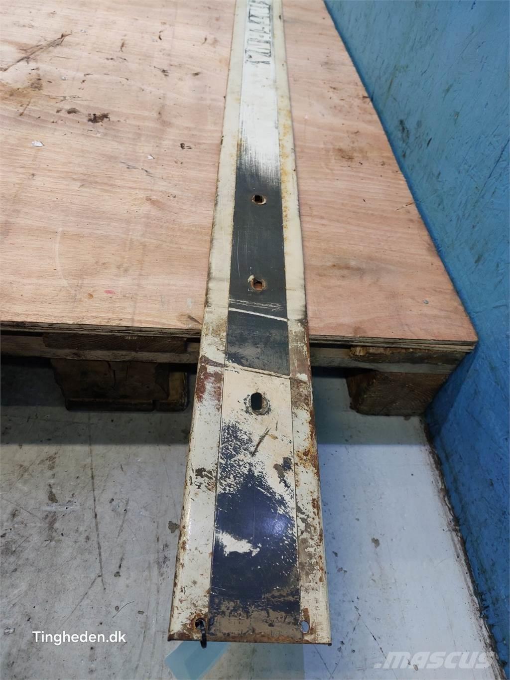 CASE 844XL Lisävarusteet ja komponentit