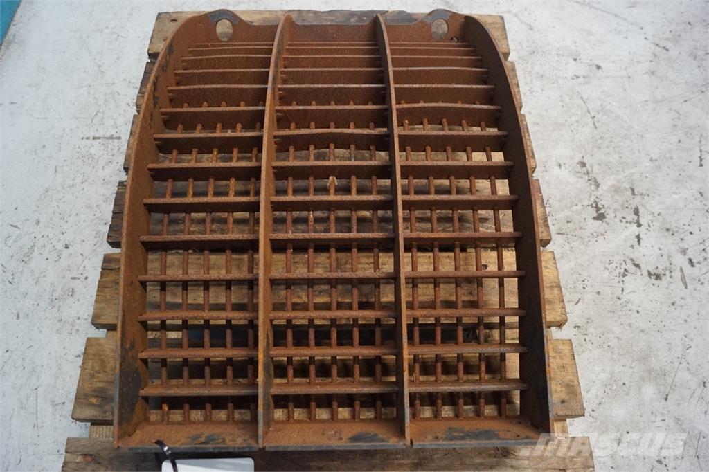 CASE 9010 Lisävarusteet ja komponentit