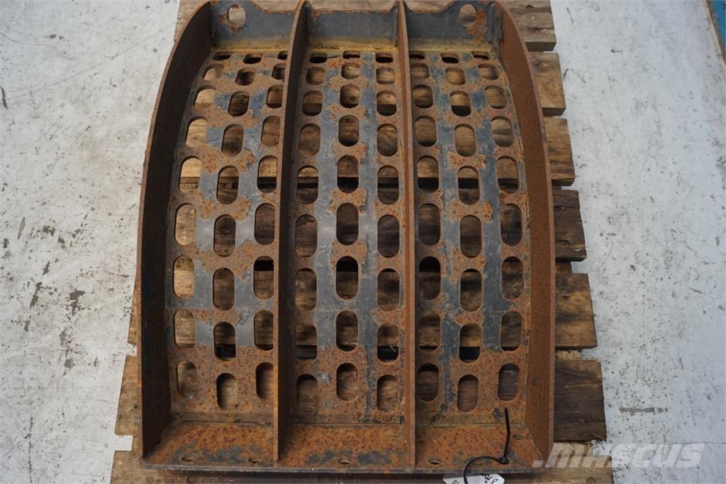 CASE 9010 Lisävarusteet ja komponentit